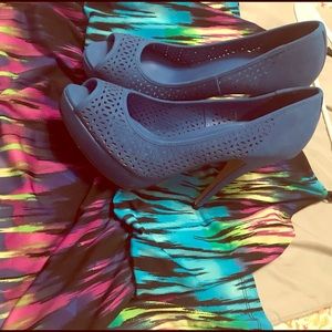 Apt 9 Cobalt Blue heels